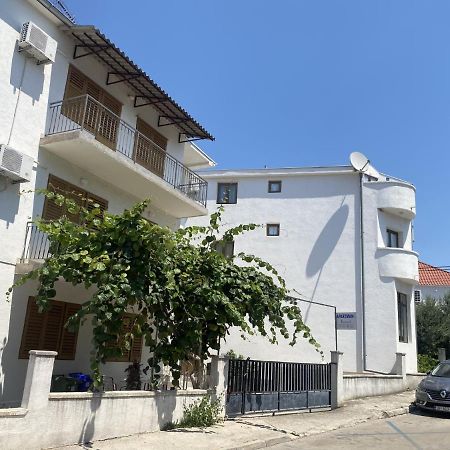 Apartments Gabrijela Biograd Na Moru Eksteriør bilde